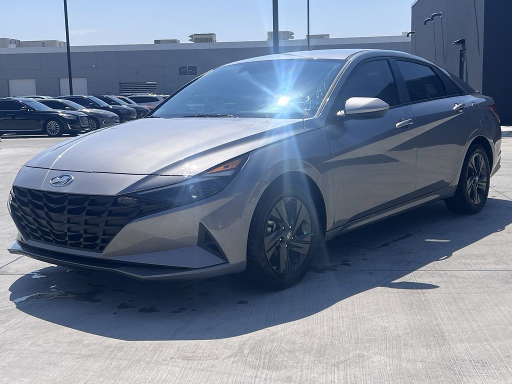 Used 2023 Hyundai Elantra Blue