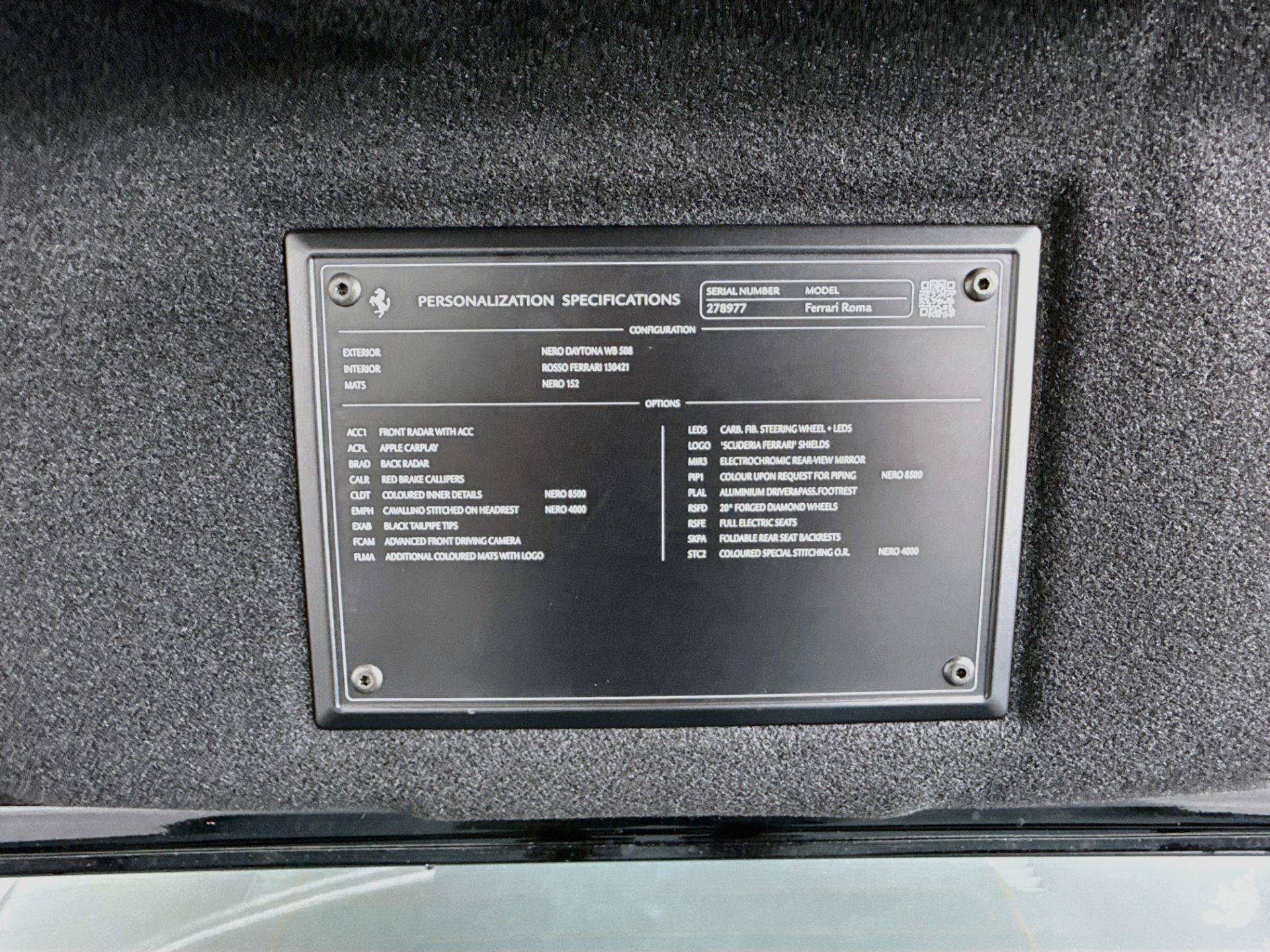 Used 2022 Ferrari Roma RWD image 37