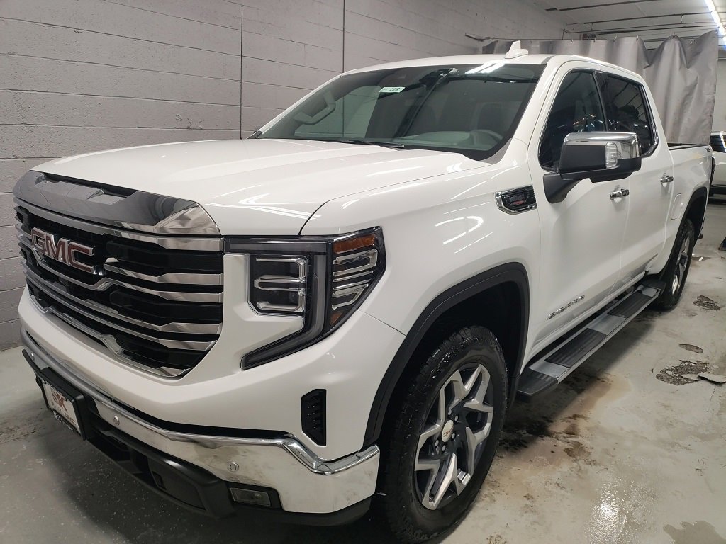 New 2026 GMC Sierra 1500 SLT w/ SLT Premium Plus Package image 16