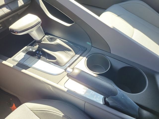 New 2026 Hyundai Elantra SE w/ Cargo Package image 12