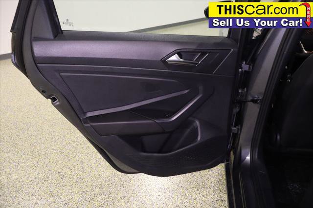 Used 2024 Volkswagen Jetta Sport image 24