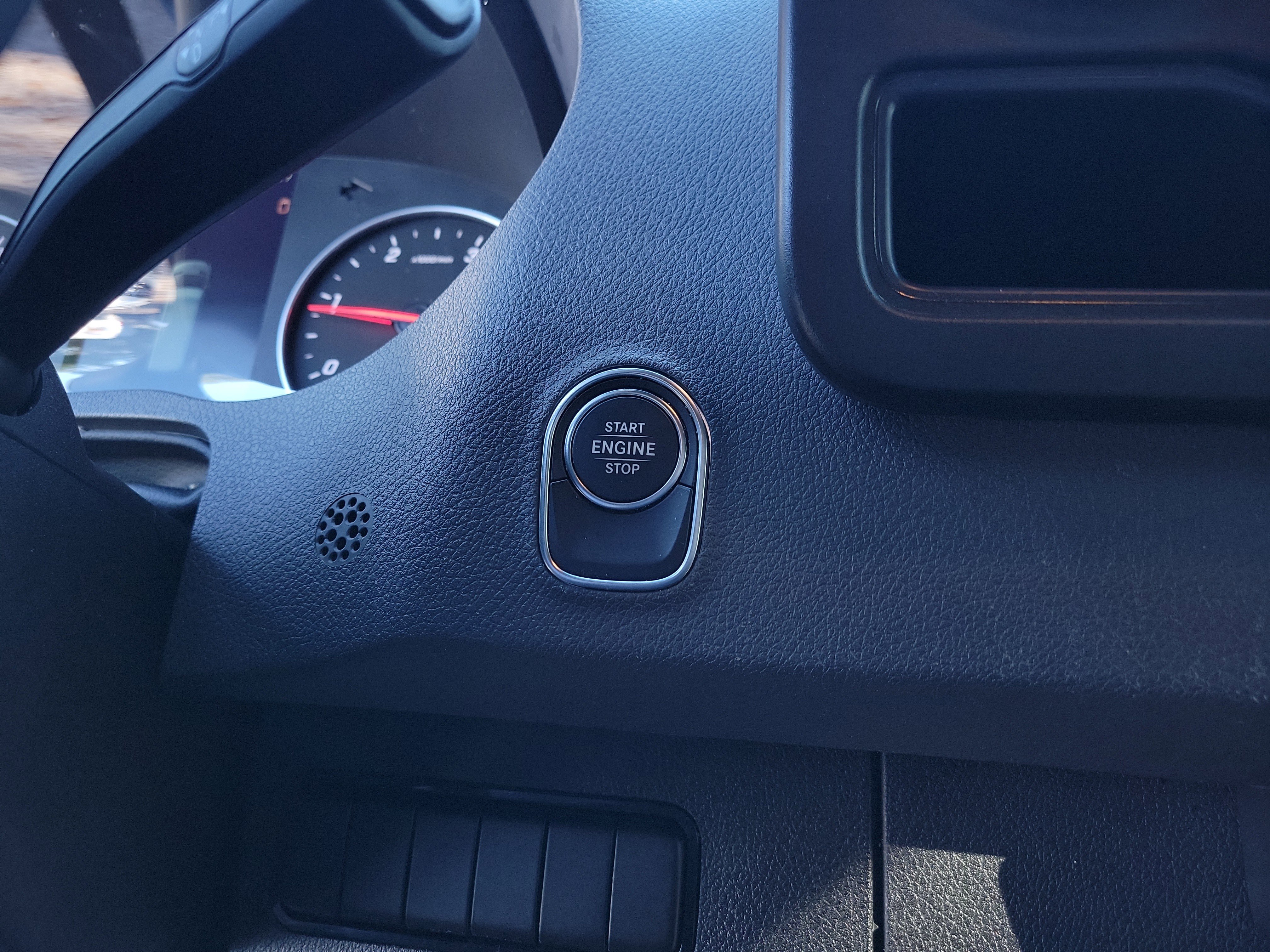 Used 2024 Mercedes-Benz Sprinter 2500 image 24