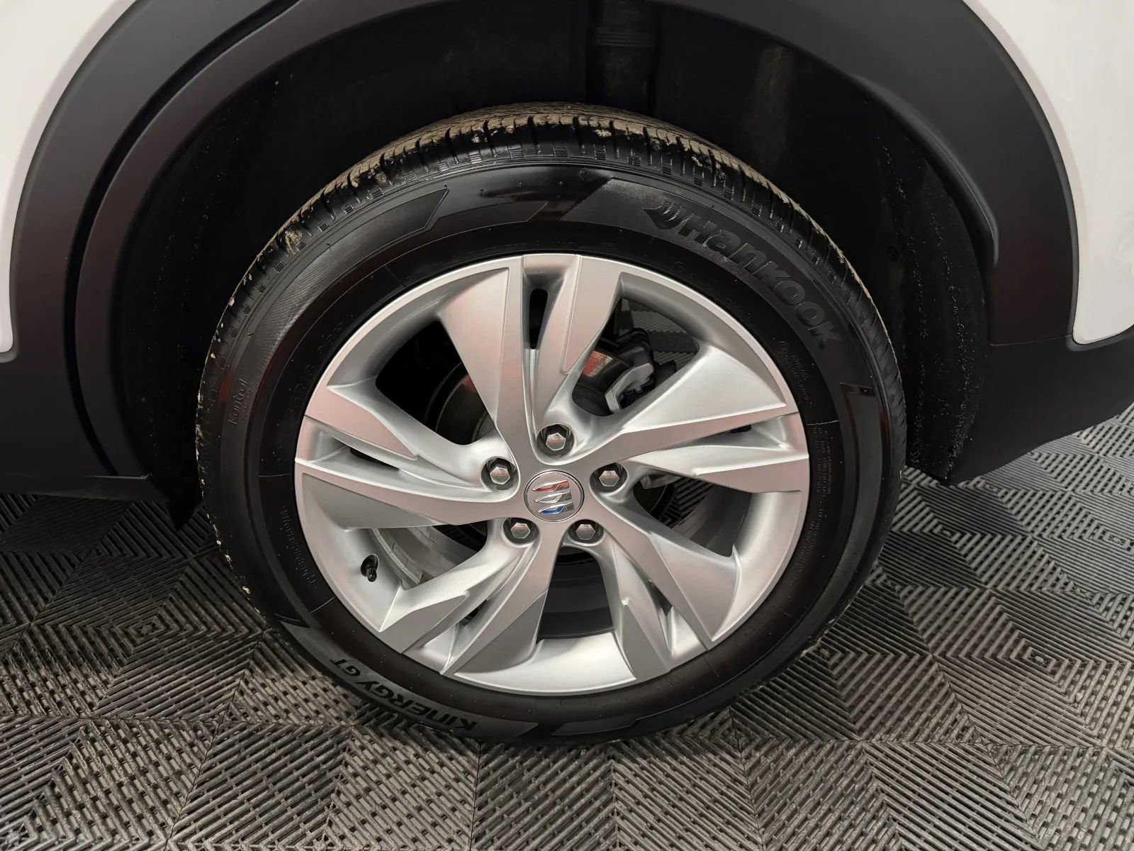 Used 2025 Buick Encore GX Preferred image 12