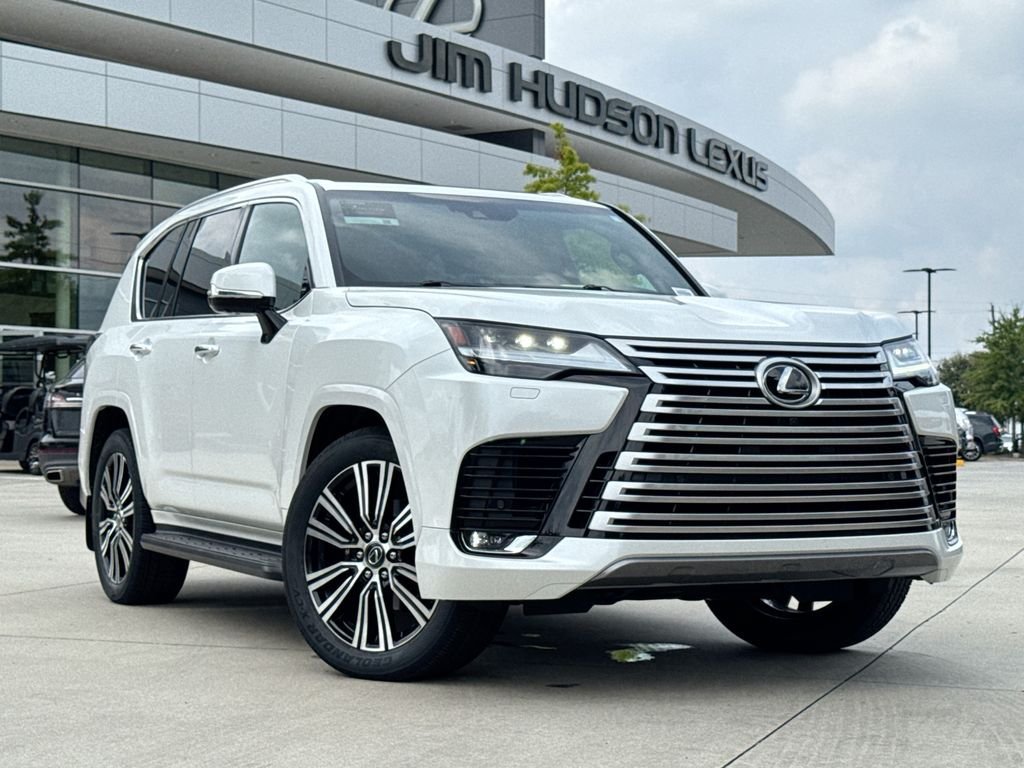 Used 2024 Lexus LX 600 4WD w/ Luxury Package video 2