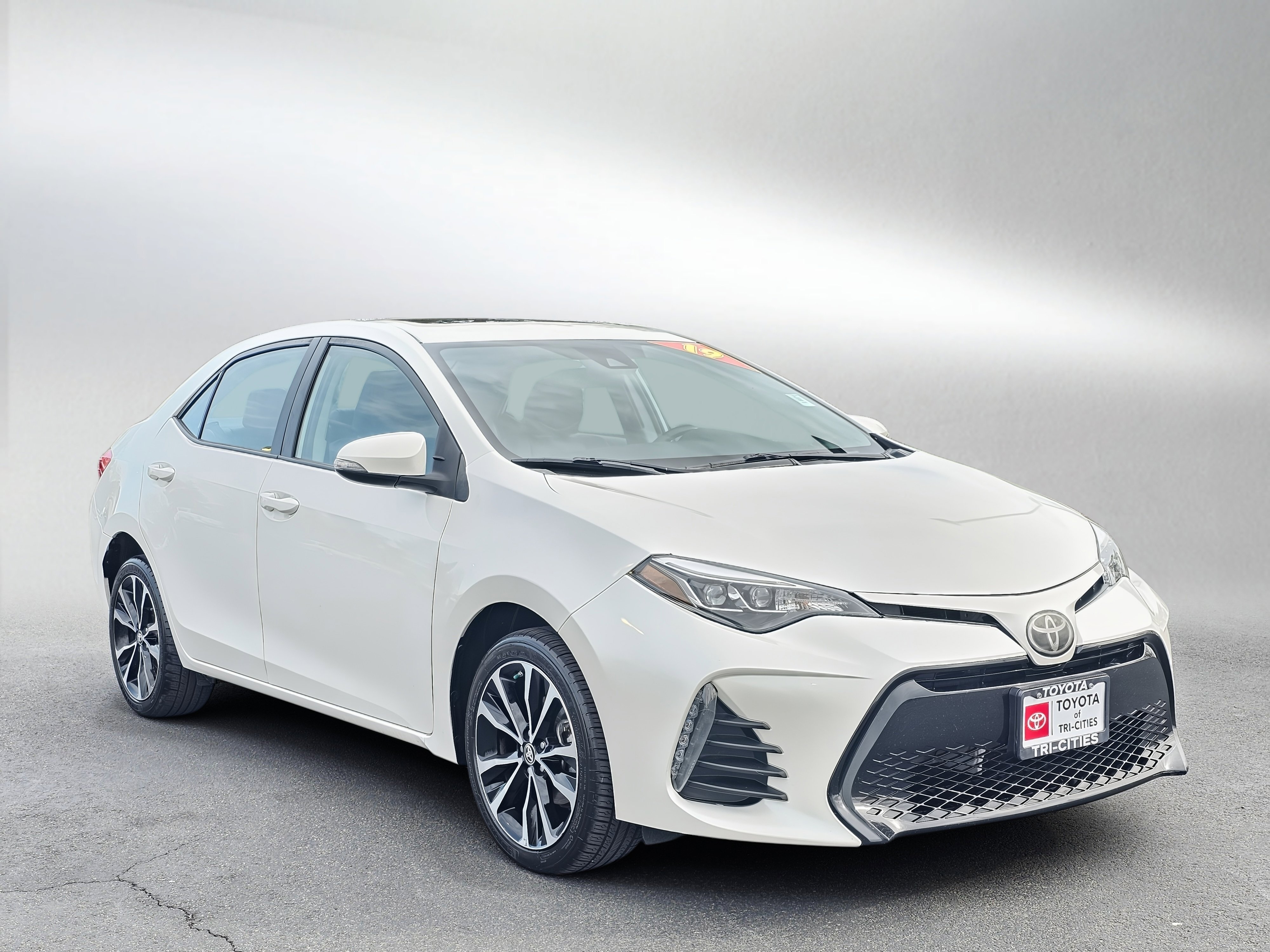 Used 2019 Toyota Corolla XSE w/ Carpet Mat Package (TMS) image 7