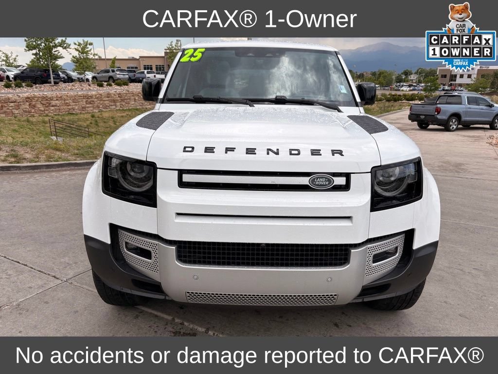 Used 2025 Land Rover Defender 110 S AWD/4WD image 2