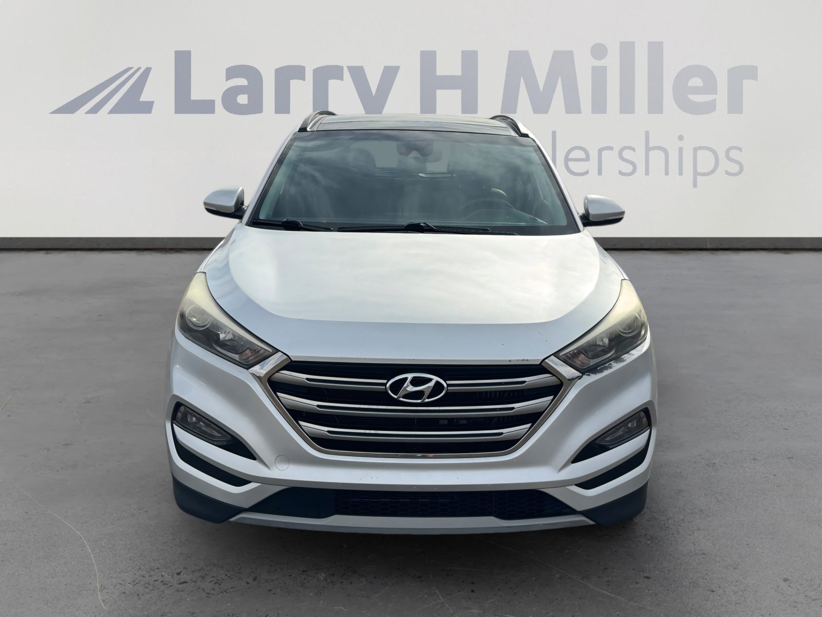 Used 2018 Hyundai Tucson Limited w/ Ultimate Package 02 image 8