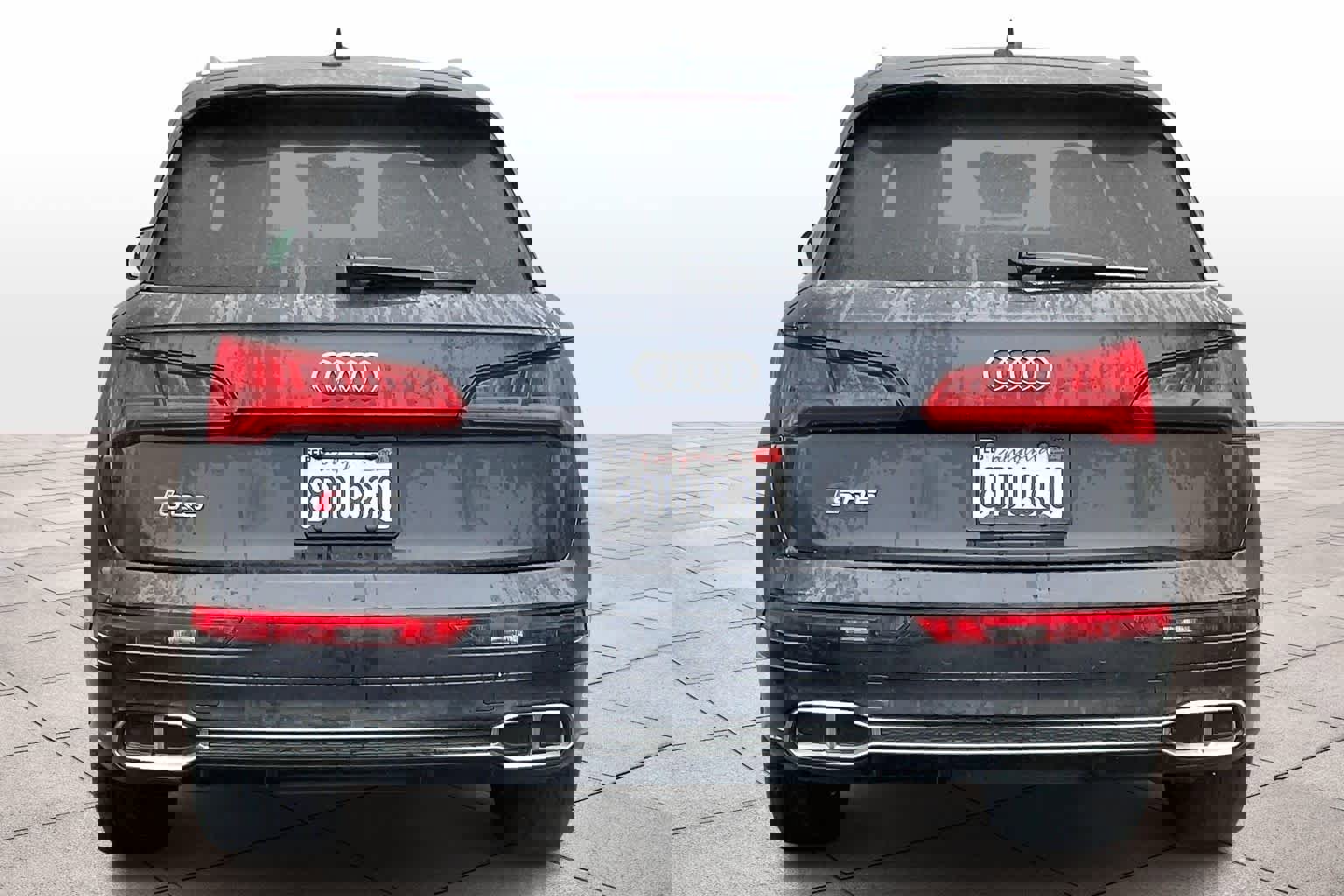 Used 2018 Audi SQ5 Premium Plus w/ S Sport Package image 7