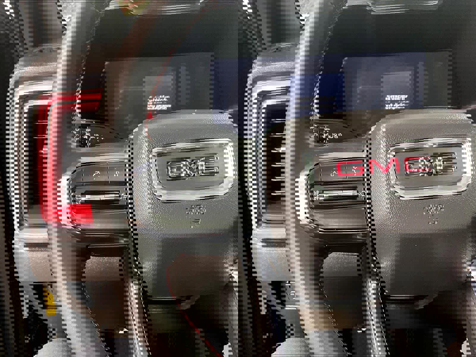 Used 2024 GMC Canyon AT4X image 23