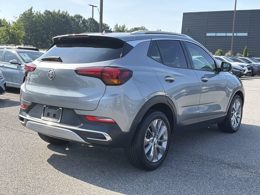 Used 2023 Buick Encore GX Essence w/ Experience Buick Package FWD image 5