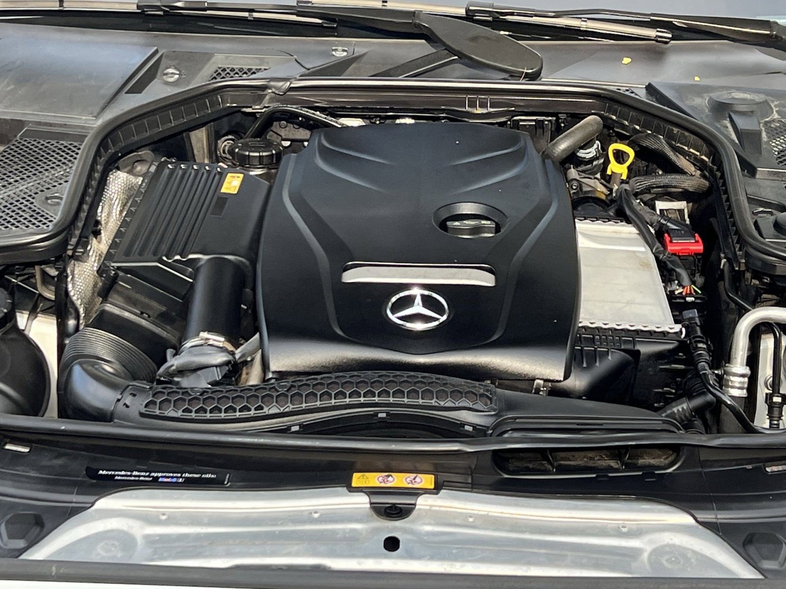 Used 2015 Mercedes-Benz C 300 4MATIC Sedan image 32