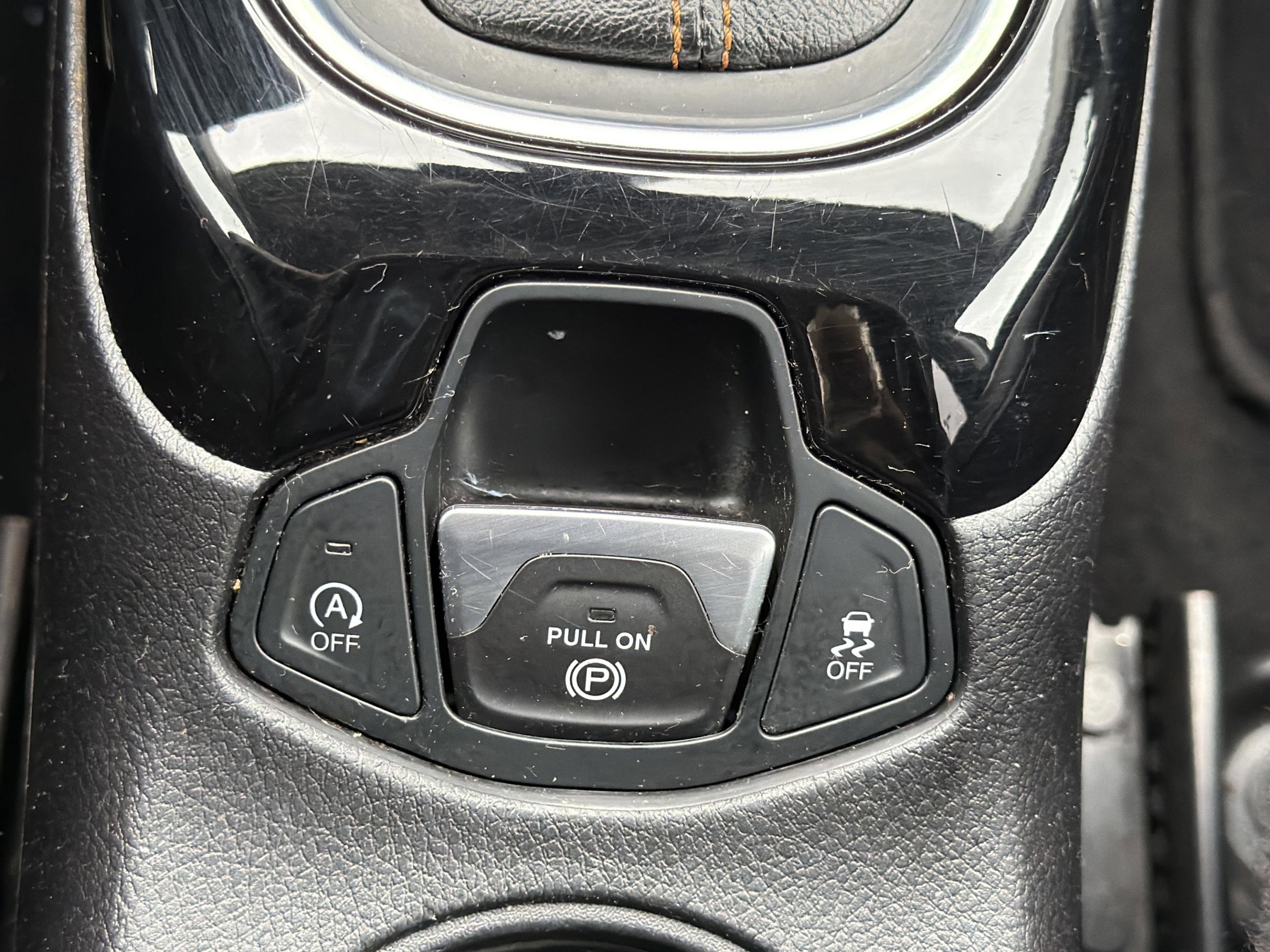 Used 2019 Jeep Compass Limited image 22