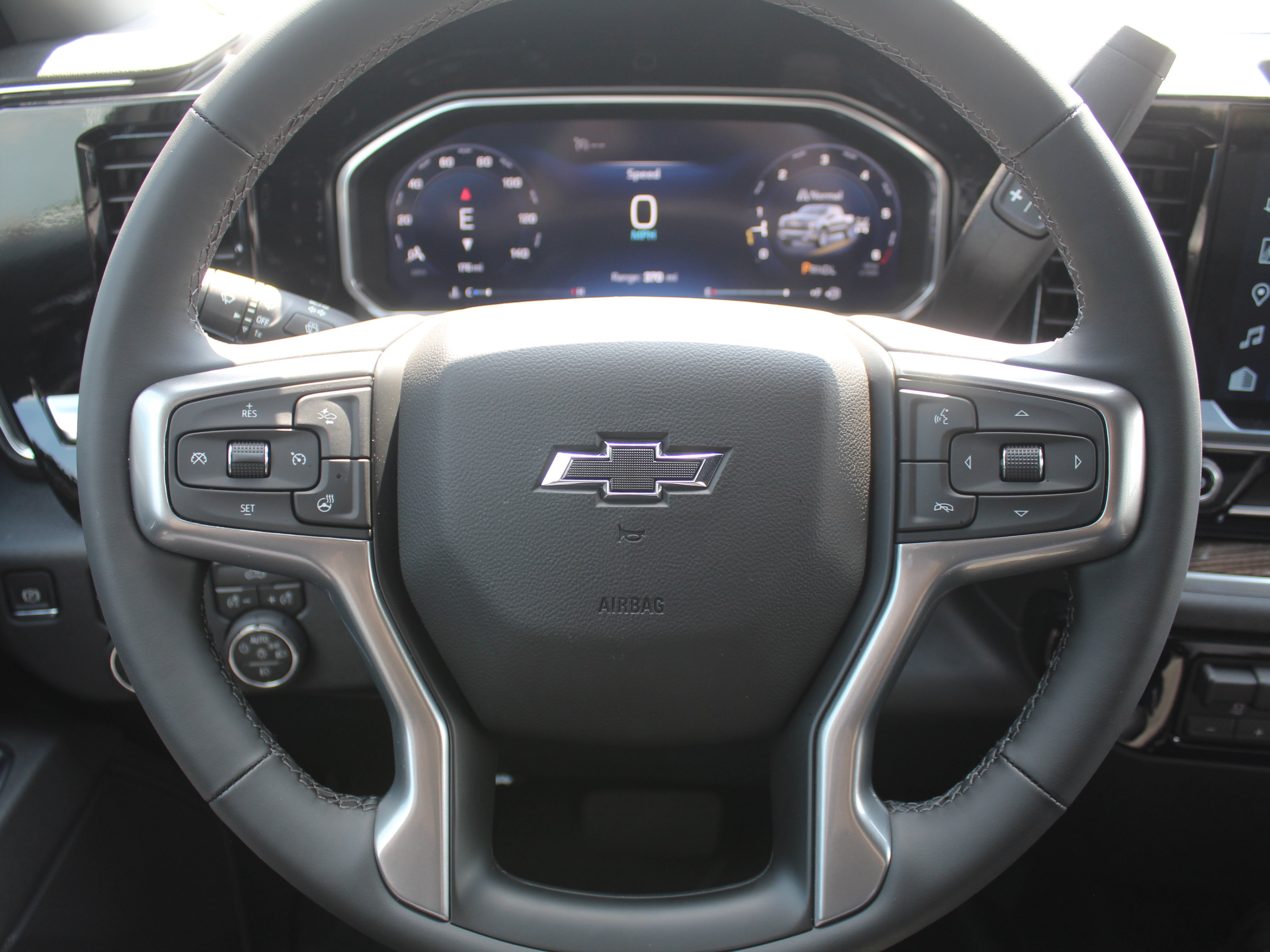 New 2026 Chevrolet Silverado 1500 RST w/ Protection Package AWD/4WD image 11