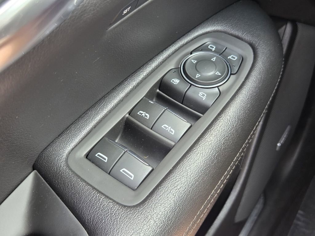 Used 2019 Cadillac XT5 Luxury image 26