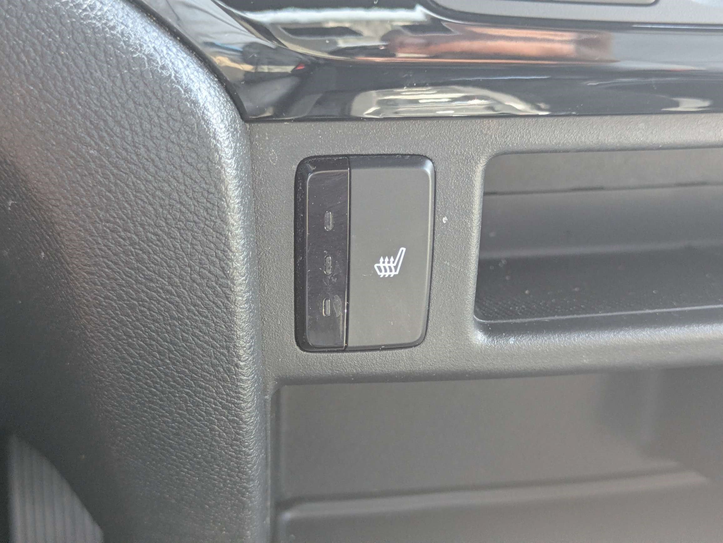Certified 2020 Honda Passport Touring image 30