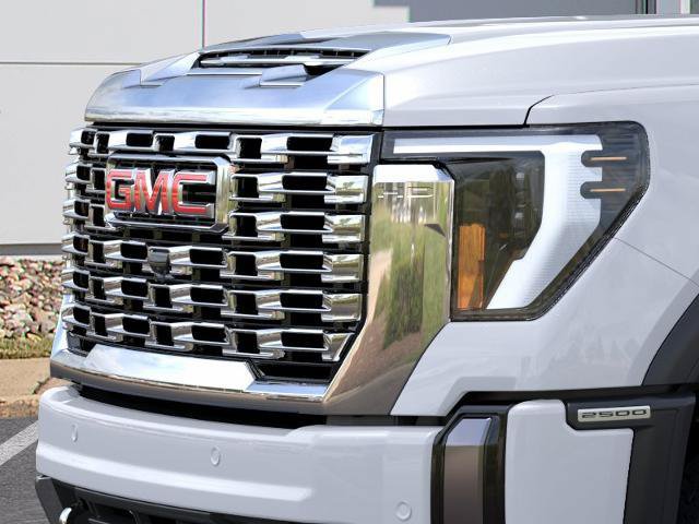 New 2026 GMC Sierra 2500 Denali w/ Denali Reserve Package AWD/4WD image 13