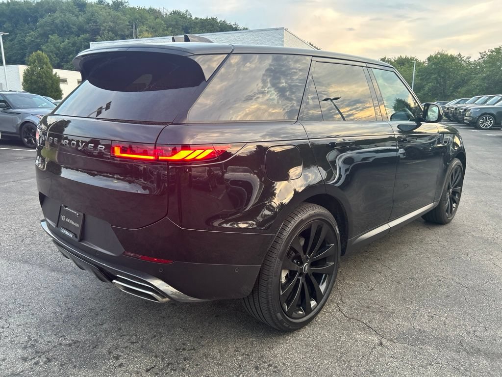 Certified 2025 Land Rover Range Rover Sport SE AWD/4WD image 8