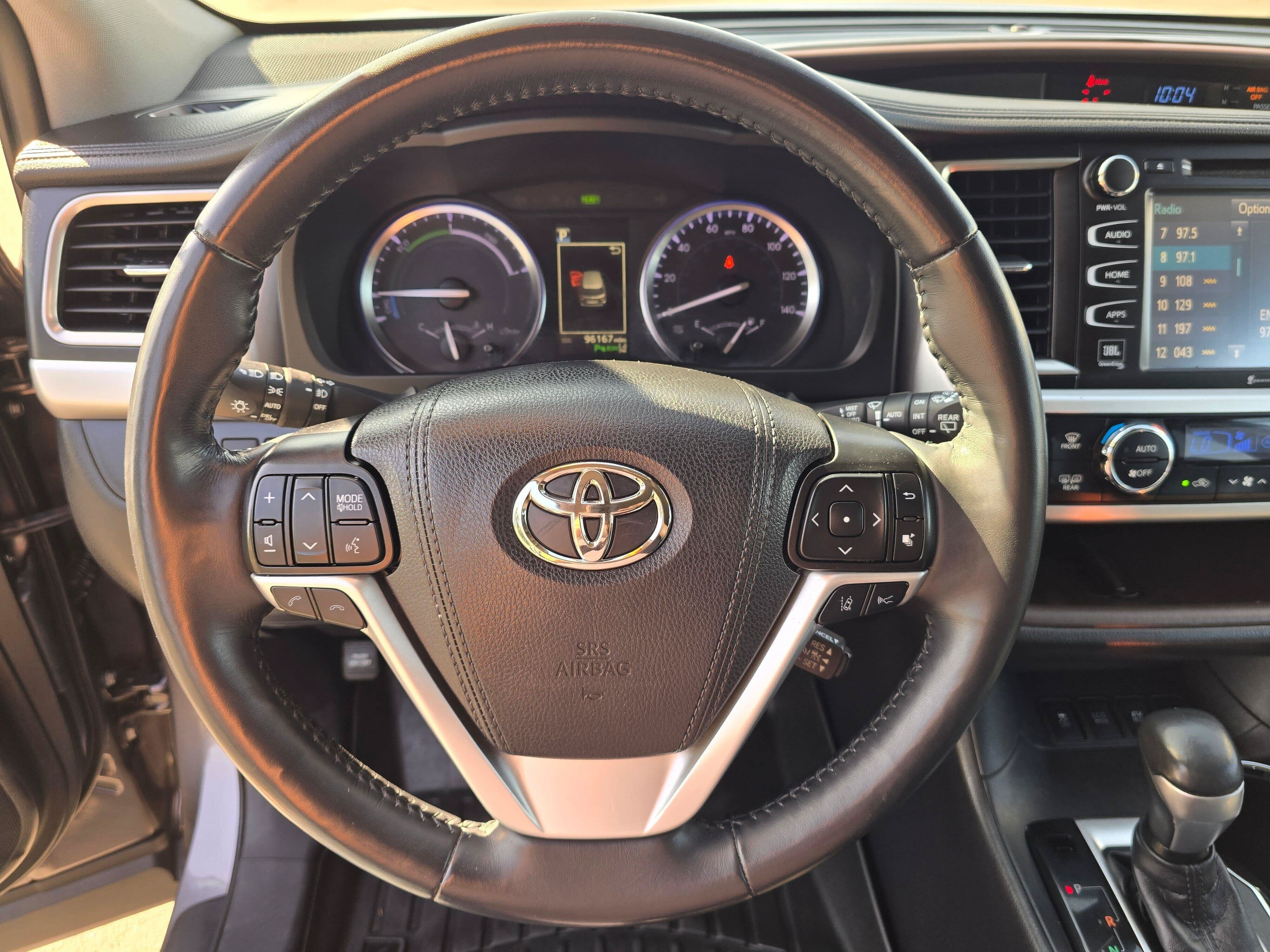 Used 2019 Toyota Highlander Limited Platinum AWD/4WD image 21