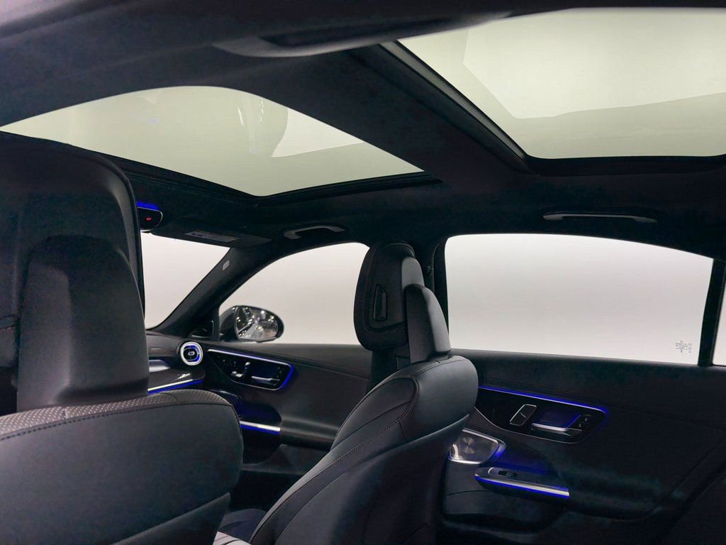 Used 2024 Mercedes-Benz C 63 AMG S image 27