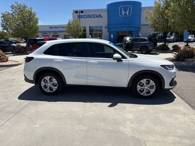 Certified 2025 Honda HR-V LX image 5
