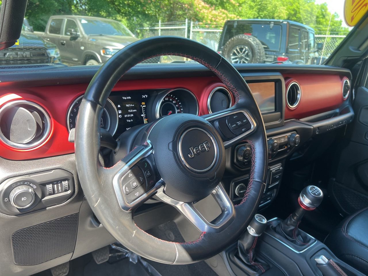Used 2020 Jeep Wrangler Rubicon w/ LED Lighting Group AWD/4WD image 16