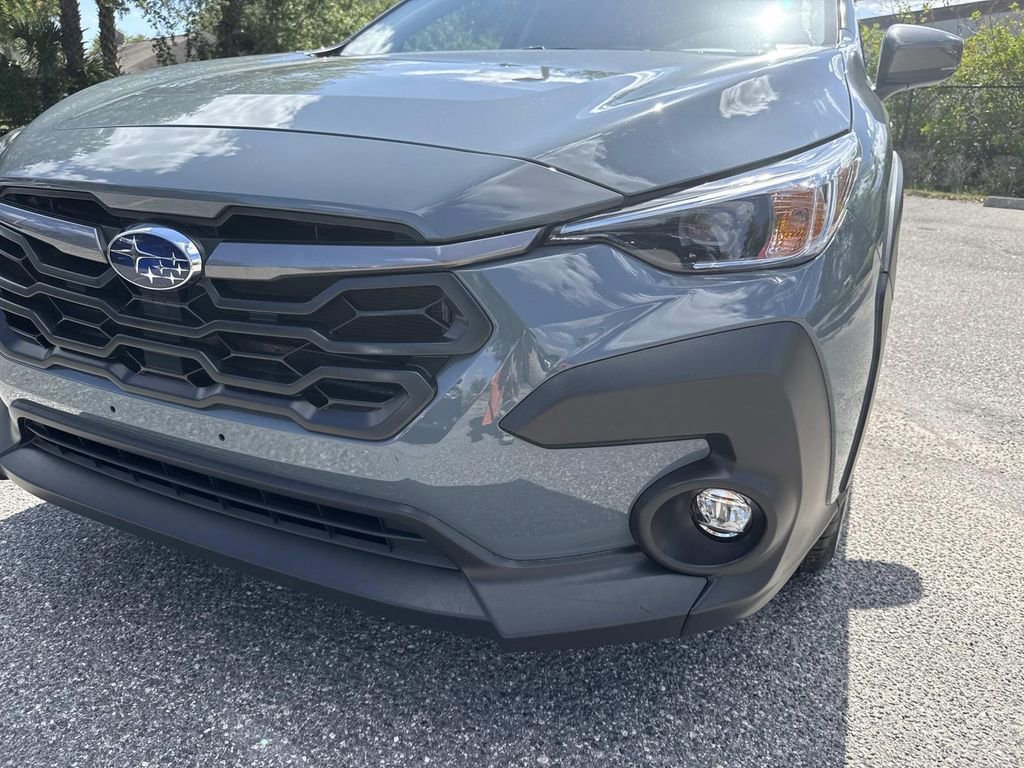 Used 2025 Subaru Crosstrek 2.0i Premium image 10