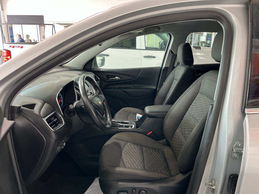 Used 2018 Chevrolet Equinox LT image 13