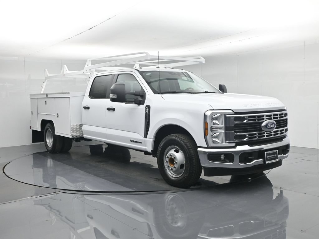 New 2026 Ford F350 XL w/ XL Chrome Package RWD image 59