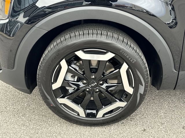 Used 2024 Kia Telluride EX w/ EX Captain's Chair Package FWD image 24