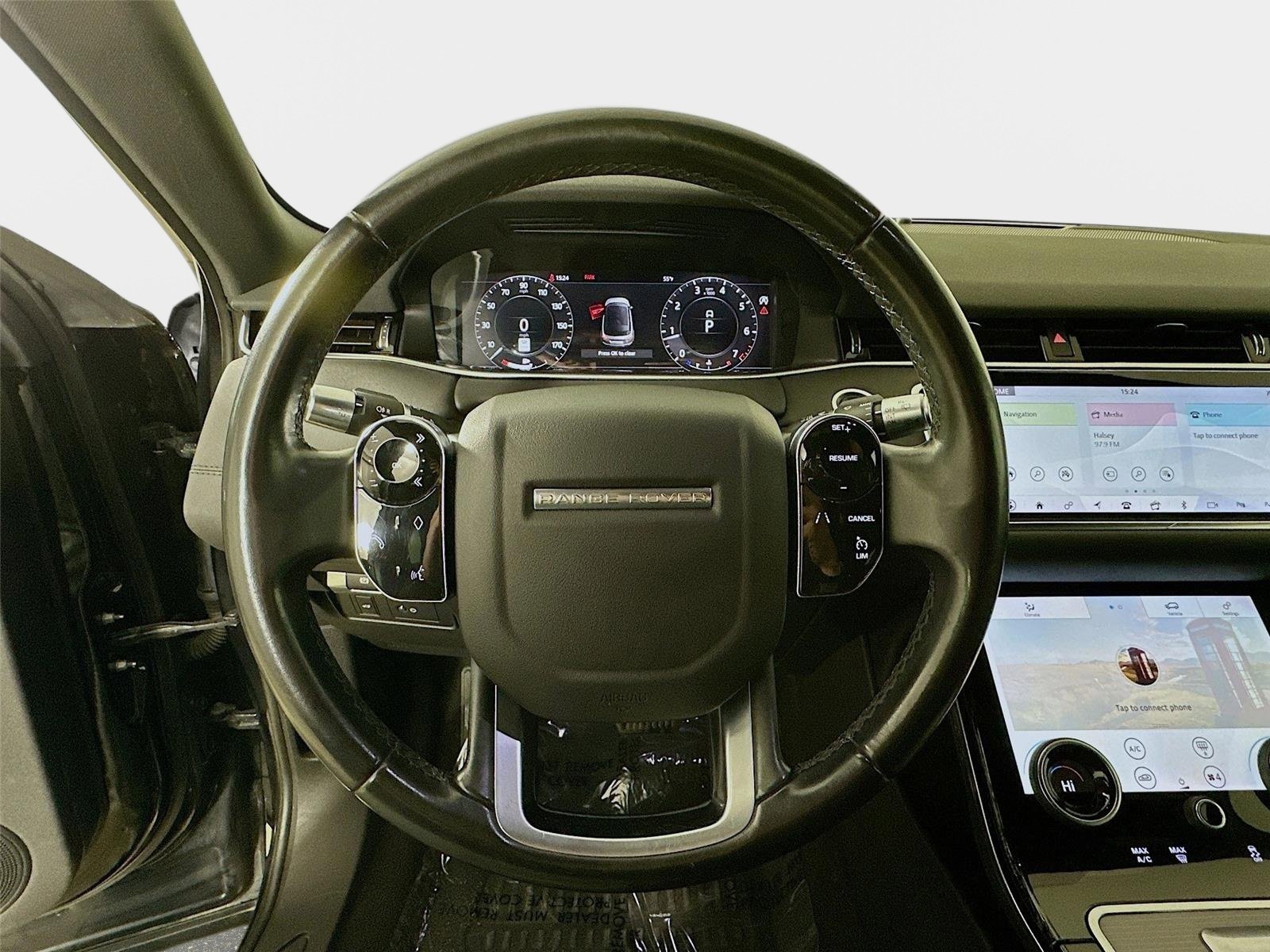 Used 2020 Land Rover Range Rover Evoque SE image 12