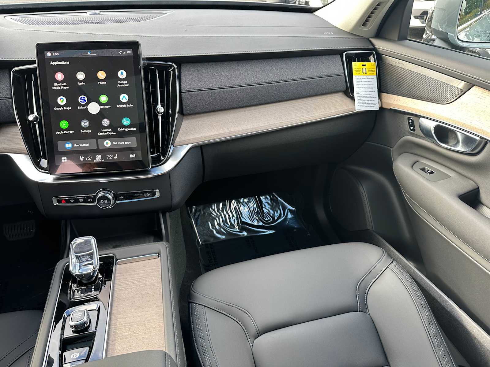 New 2026 Volvo XC90 T8 Plus image 19