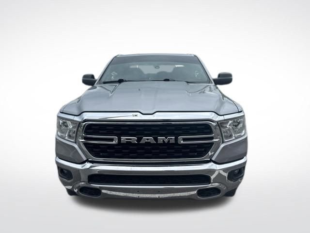 Used 2022 RAM 1500 Big Horn AWD/4WD image 3
