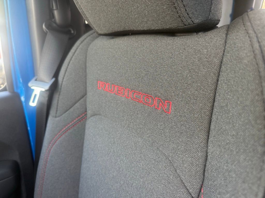 New 2026 Jeep Gladiator Rubicon w/ Whitecap Package AWD/4WD image 32