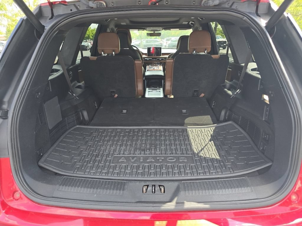 Used 2020 Lincoln Aviator Reserve w/ Equipment Group 202A AWD/4WD image 21