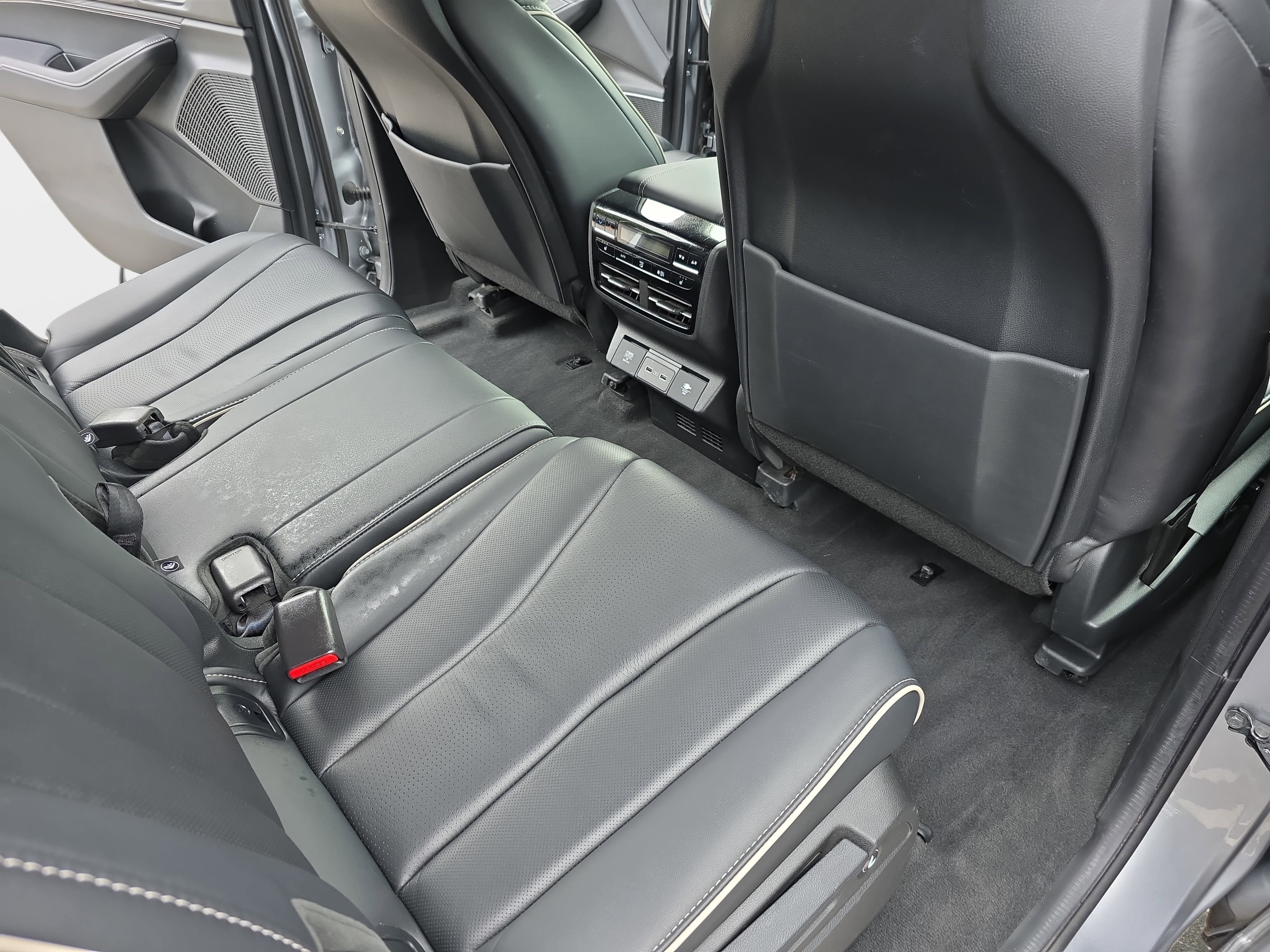 Certified 2023 Acura MDX SH-AWD w/ Advance Package image 11