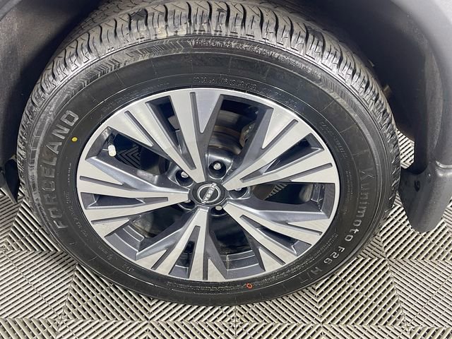 Used 2022 Nissan Rogue SV image 30