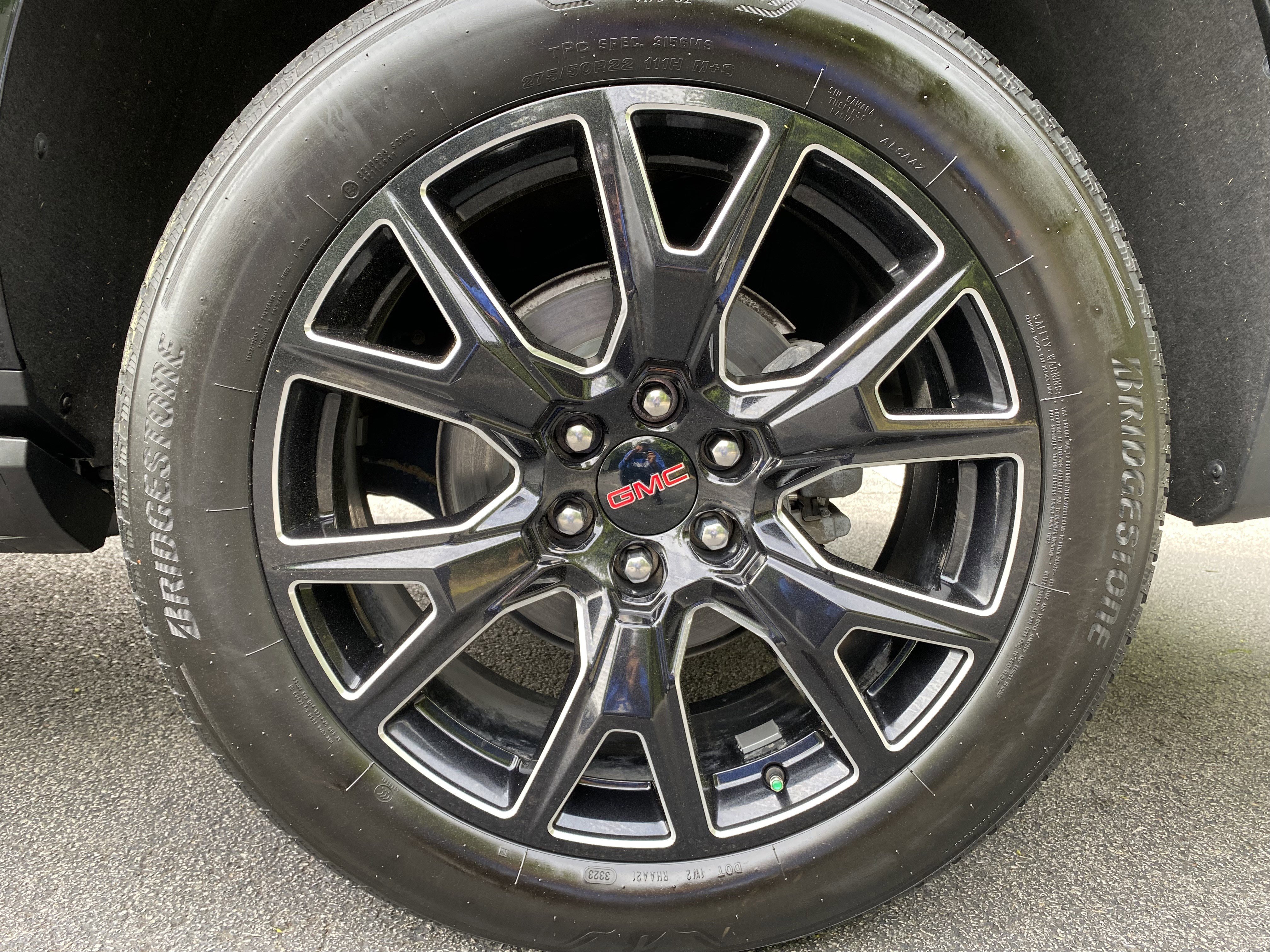 Used 2023 GMC Yukon Denali w/ Denali Reserve Package image 45