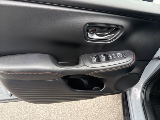 Certified 2025 Honda HR-V Sport image 9