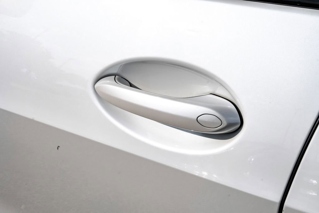 Used 2021 BMW X7 M50i w/ Executive Package image 47