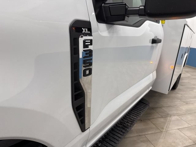 New 2025 Ford F350 XL w/ XL Chrome Package AWD/4WD image 38