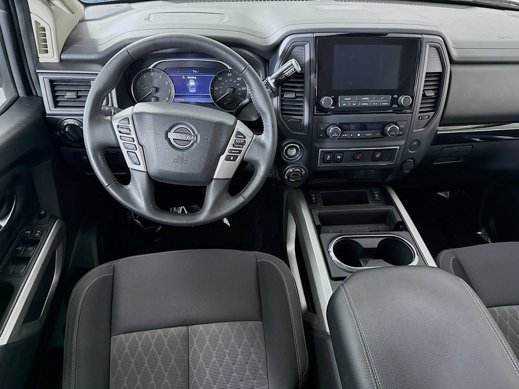 Certified 2024 Nissan Titan SV w/ SV Convenience Package AWD/4WD image 3