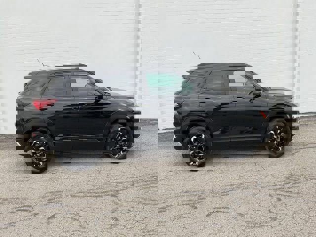 Used 2022 Chevrolet TrailBlazer LT w/ Convenience Package image 3