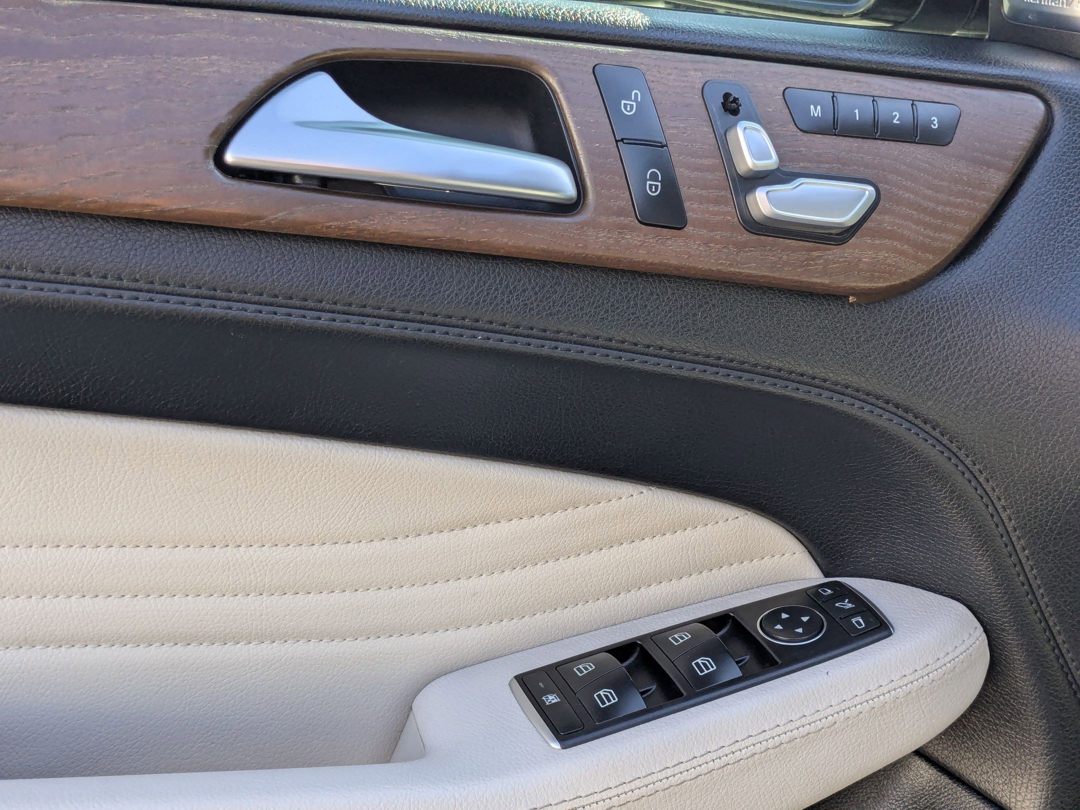 Used 2017 Mercedes-Benz GLE 43 AMG 4MATIC Coupe w/ Premium 3 Package image 14