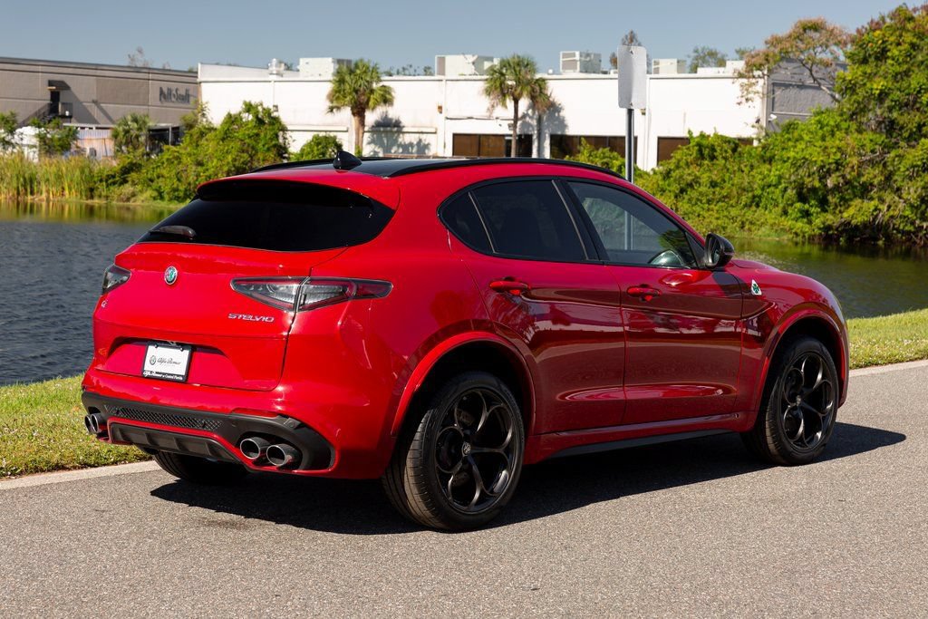 New 2024 Alfa Romeo Stelvio Quadrifoglio w/ Active Assist Plus Package AWD/4WD image 3