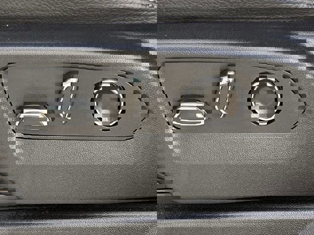 Used 2023 GMC Yukon Denali w/ Denali Reserve Package image 23