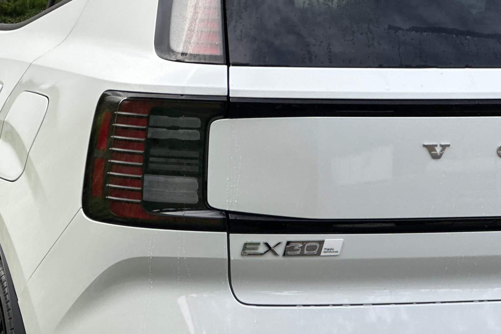 New 2026 Volvo EX30 Plus AWD/4WD image 21