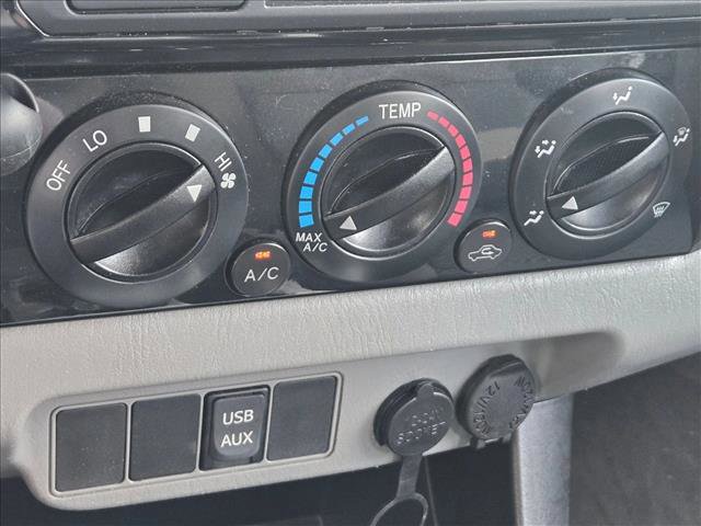 Used 2014 Toyota Tacoma PreRunner w/ TRD Sport Package image 12