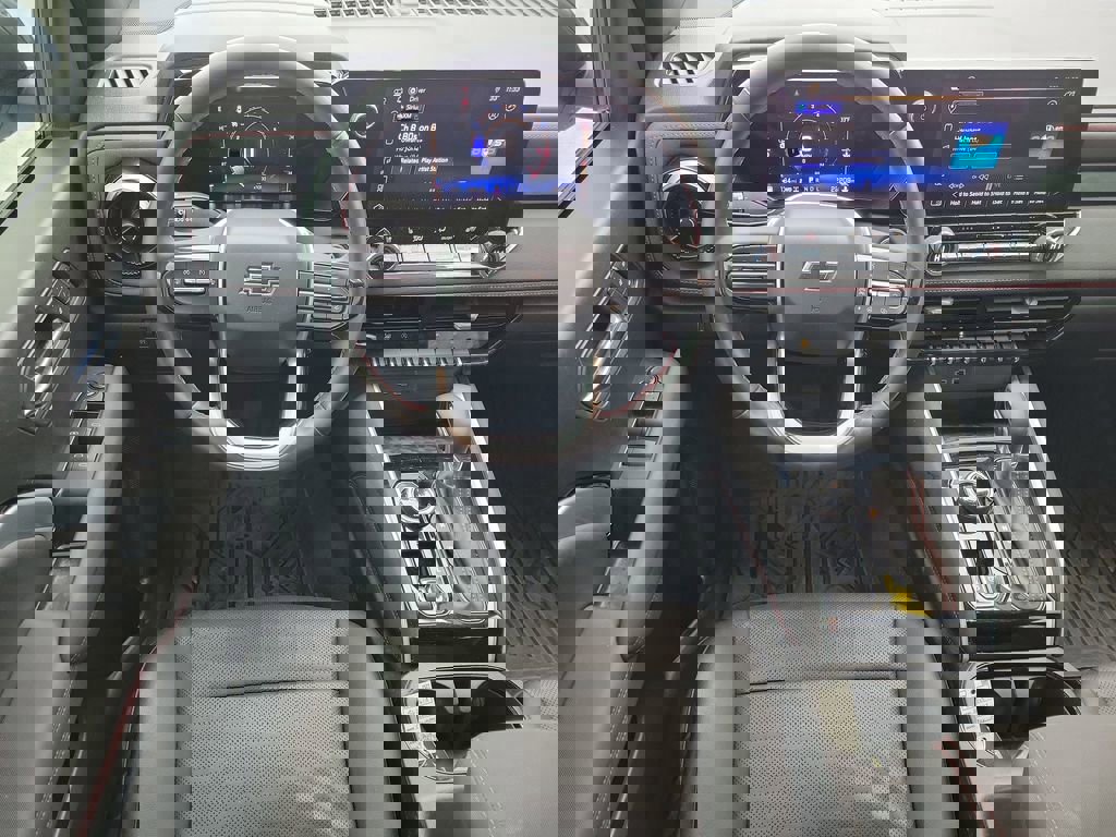 Used 2023 Chevrolet Colorado Z71 w/ Z71 Convenience Package 2 image 13