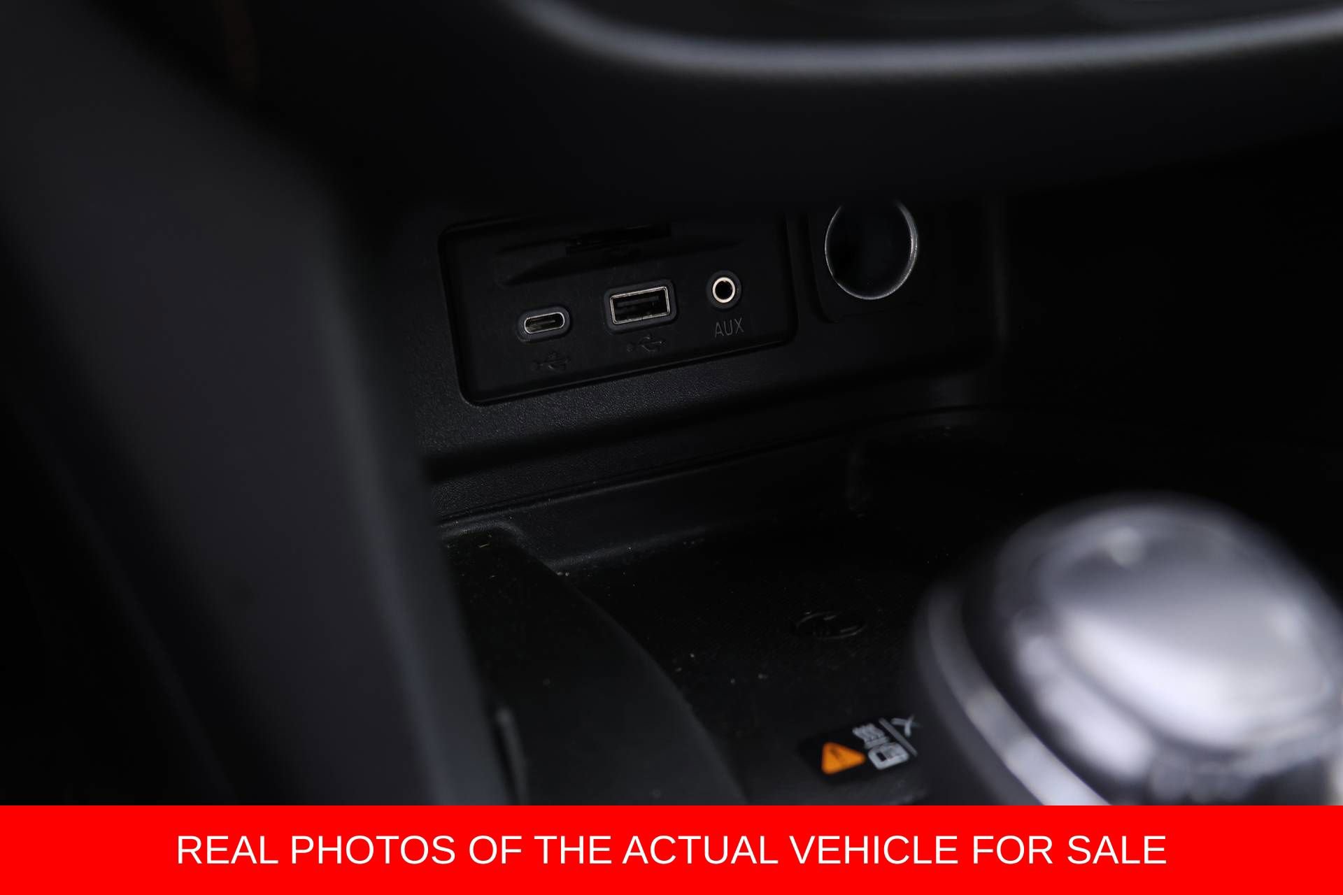 Used 2021 Chevrolet Equinox Premier image 8