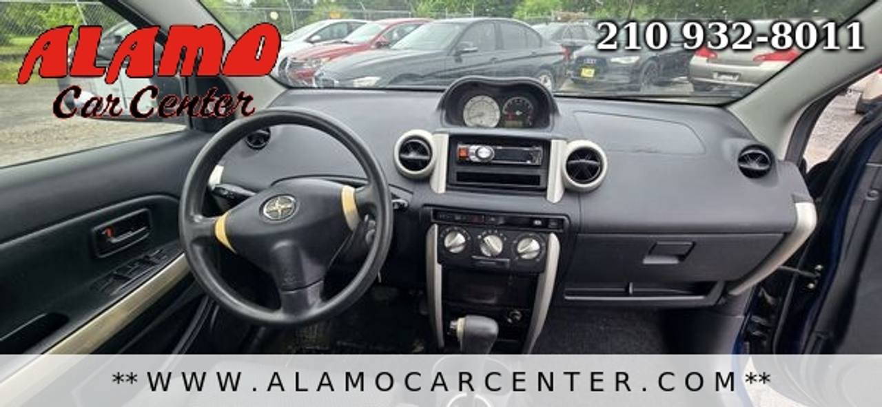 Used 2005 Scion xA FWD image 15